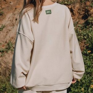Daily Drills Sweatshirt in Sand